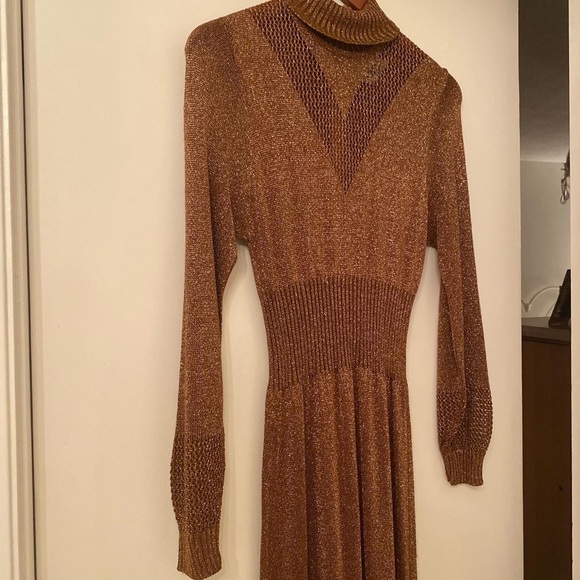 Vintage Wenjilli brown floor length metallic maxi dress - Picture 2 of 3